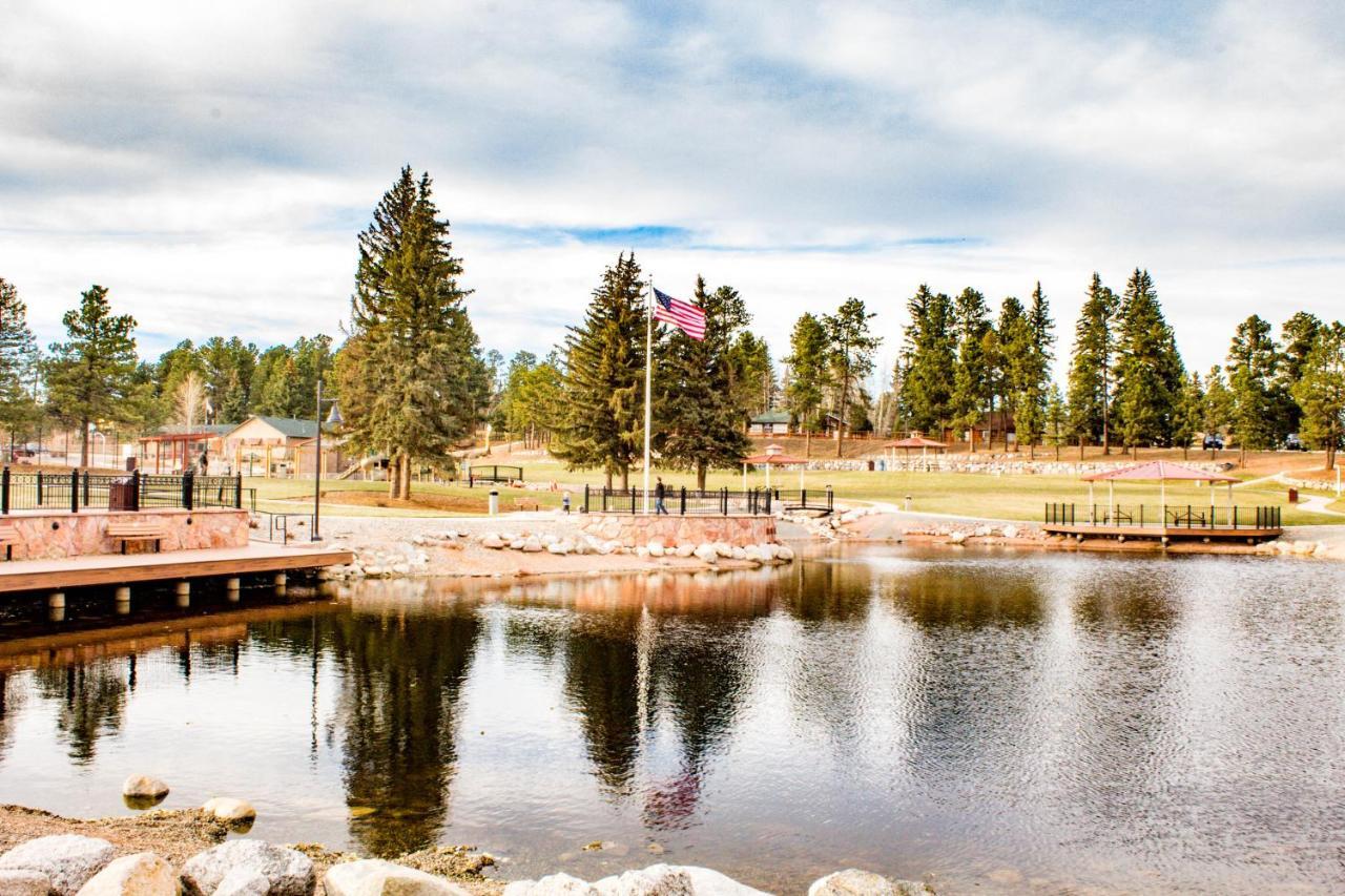 Timber Wolf Villa Woodland Park Exterior photo